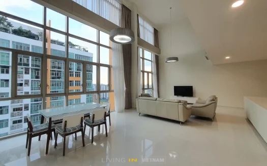 ID: 745 |  The Vista Duplex  | Swimming pool view