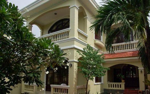 Villa for rent in Thao dien