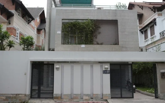 ID: 1238 | Modern 4-BR house for rent with small garden in Thao Dien