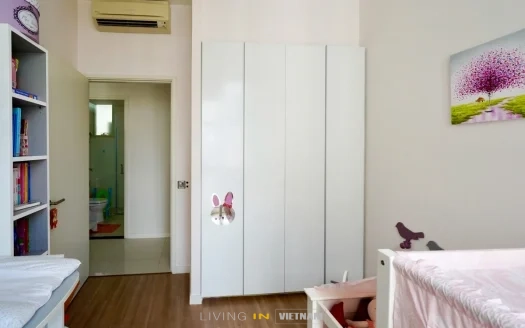 ID: 911 | The Estella | 3-BR Unfurnished Apartment
