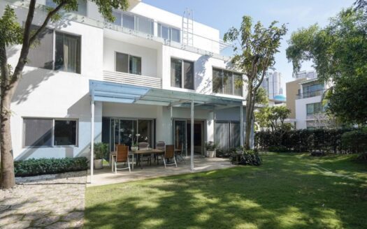villa riviera