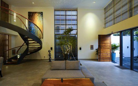 ID: 670 | Rent a modern luxury house with rooftop pool in District 2