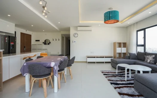 ID: 1850 | New City | Large 3-Bedroom apartment on high floor