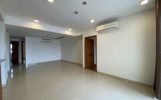 ID: 1975 | River Garden: Partly furnished 4BR apartment