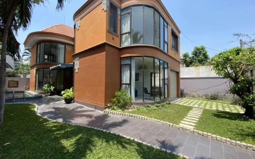 ID: 42 | Modern house near the BIS school