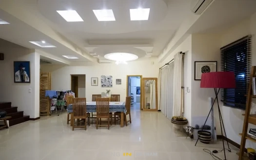 ID: 1044 | Villa Riviera | One of the few with a large garden!