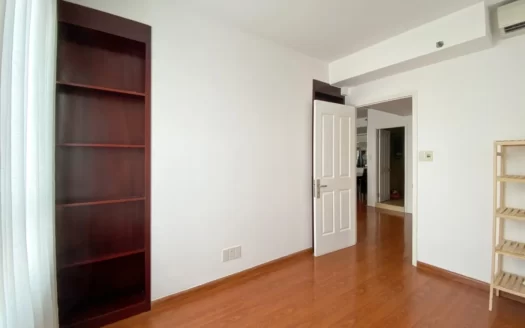ID: 1962 | Tropic Garden | Renovated 3BR apartment 