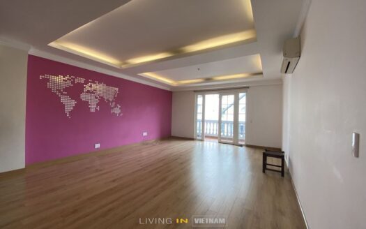 SAIGON spacious 2 bedroom apartment
