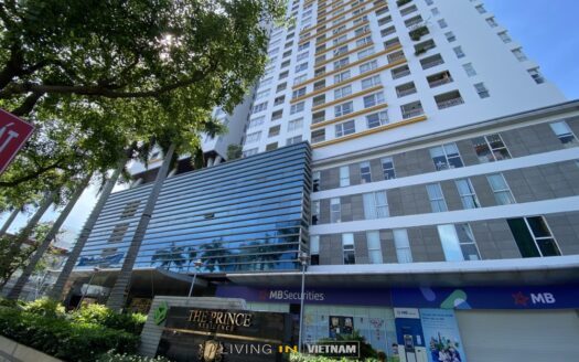ID: 2122 | The Prince – 2BR apt 10 min from the airport and city center