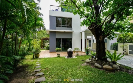 ID: 1326 | Villa Riviera | 4-Bedroom furnished house for rent