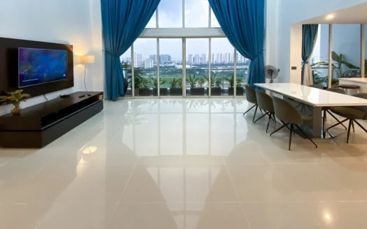 ID: 1660 | The Estella: Renovated Penthouse for rent