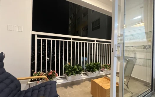 ID: 2228 | Tropic Garden | Great price for this 3BR apartment in block A