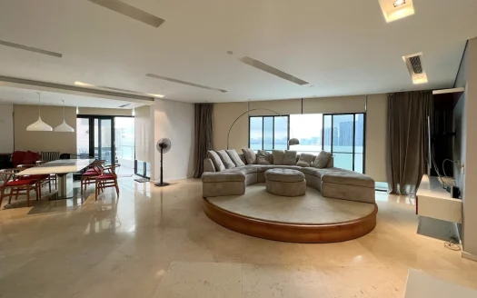 ID: 456 | City Garden | Large 3-BR apt with terrace, Saigon