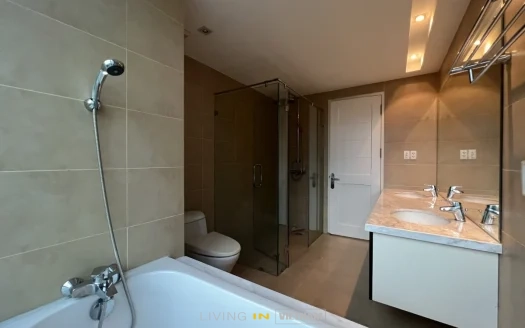 ID: 2233 | Very spacious 4+1-BR flat in Thao Dien, HCMC