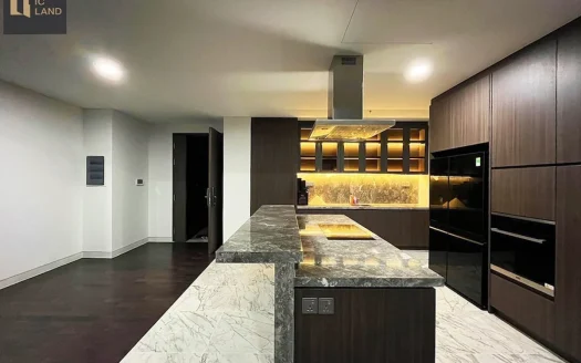 ID: 2251 | Empire City | Luxury 4 BR apartment