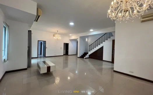 ID: 193 | Villa Riviera compound HCMC | 5-BR House for rent