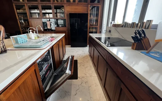 ID: 2289 | Vinhomes Central Park | Furnished 4BR penthouse apartment available for rent