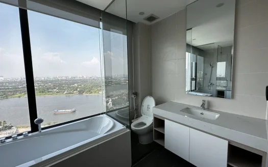 ID: 925 | Exclusive Penthouse Apartment at Dedge for rent