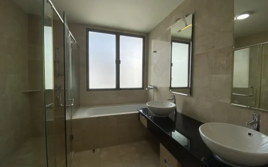 ID: 84 | 4BR 4BA, 3-Story House at Riviera compound