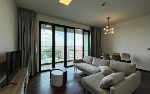 ID: 224 | d’Edge | 3BR apartment on low-floor with river view