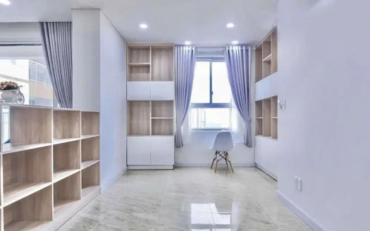 ID: 2174 | Tropic Garden | Furnished 3-BR apt (2 Master BR)