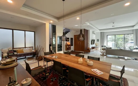 ID: 70 | Luxurious Unfurnished 4BR 4BA House in Saigon’s Riviera Compound