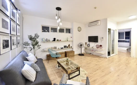 ID: 2436 | Large and centrally located 2BR apartment
