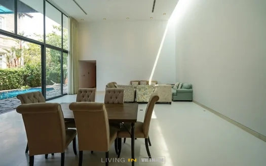ID: 1817 | Unique house in Saigon | 4 bedrooms, 3 floors