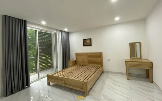 ID: 2009 | Palm Residence: Modern 3-BR house for rent