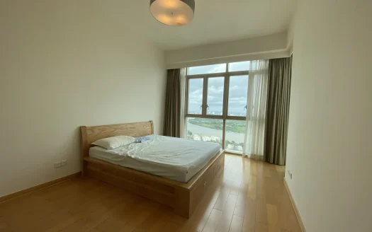 ID: 932 |  The Vista Duplex | 5-BR apartment with river view for rent