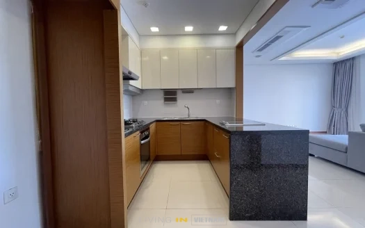 ID: 2501 | Xi Riverview Palace: 3-BR apartment for rent