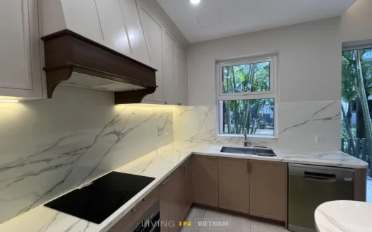 ID: 912 | Palm Residence: Beautiful modern style house available for rent