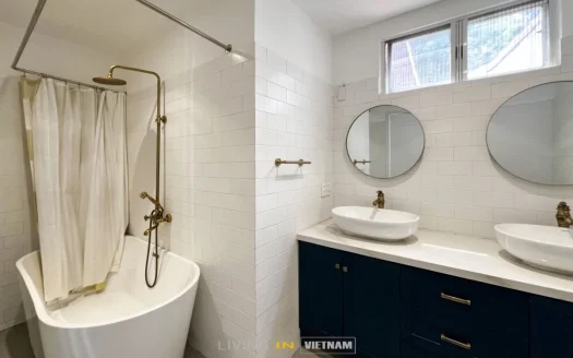 ID: 2473 | Great looking 4-Bedroom House with Tennis & Swimming Pool in An Phu Compound
