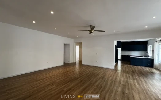 ID: 2473 | Great looking 4-Bedroom House with Tennis & Swimming Pool in An Phu Compound