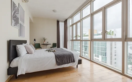 ID: 1861 |  The Vista Duplex | Unfurnished 5-BR apt with city view for rent