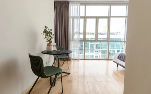 ID: 1861 |  The Vista Duplex | Unfurnished 5-BR apt with city view for rent