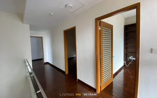 ID: 1522 | Villa Riviera | 5-BR unfurnished house for rent