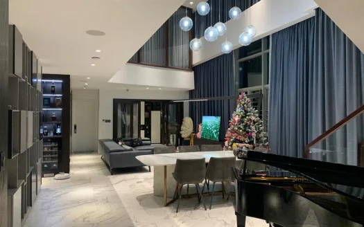 ID: 2602 |  The Vista Penthouse | furnished 4-BR apt + 1 office room