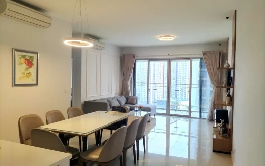ID: 2420 | Estella Heights | Sun-soaked 3BR Apartment with large balcony