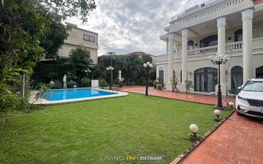 ID: 523 | Villa with private pool and large garden in Ho Chi Minh city