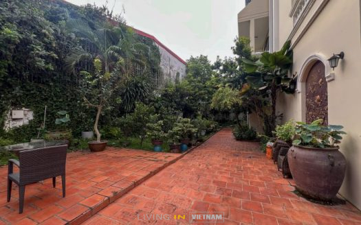 ID: 523 | Villa with private pool and large garden in Ho Chi Minh city