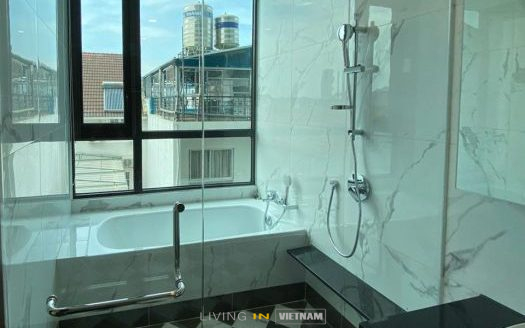 ID: 2635 | d’Edge | 3BR apartment on low-floor – Best Price