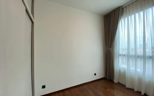 ID: 2633 | d’Edge | 3BR apartment on mid-floor with river view