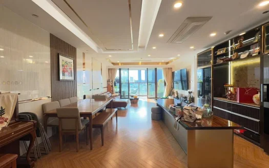 ID: 2665 | Metropole Galleria | 4 BR furnished apartment