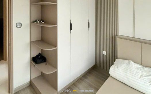 ID: 2649 | Beverly Solari 2-Bedroom+ Apartment for Rent | 67m² Fully Furnished