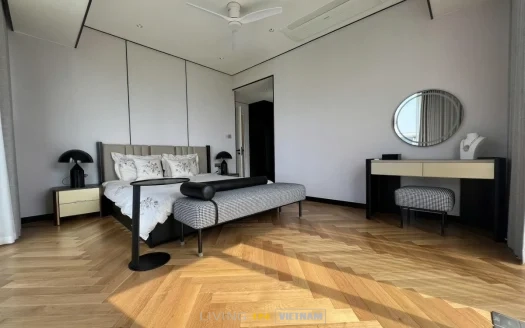 ID: 2666 | Metropole Galleria | 4 BR furnished apartment