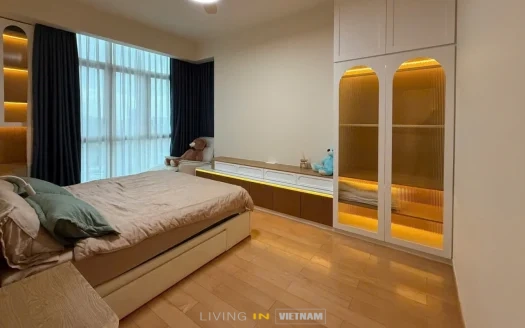 ID: 2674 | Vista An Phu | 3-BR furnished apartment on Mid floor