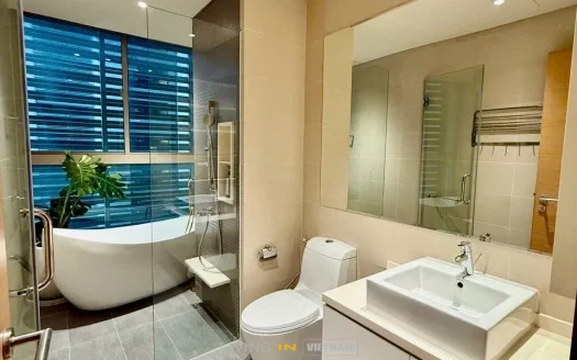 ID: 2674 | Vista An Phu | 3-BR furnished apartment on Mid floor