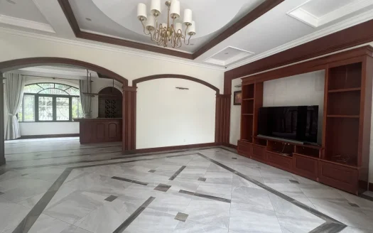 ID: 523 | Villa with private pool and large garden in Ho Chi Minh city