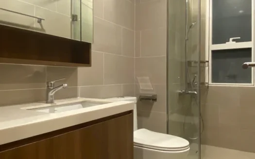 ID: 2689 | Tropic Garden | Great price for this 3BR apartment in block A